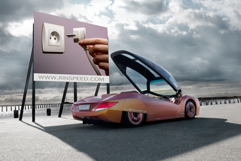 Illustration for article titled Rinspeed iChange Concept: Mighty Morphing Electric Changer